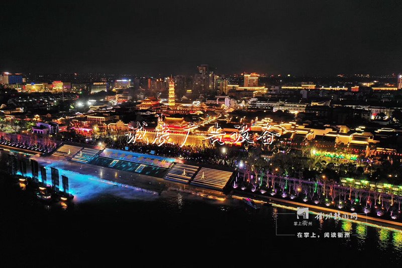 我市開(kāi)展“垃圾不落地”試點(diǎn)工作，三個(gè)試文化宣傳欄點(diǎn)區(qū)域?yàn)椋核らT歷史街區(qū)、孔子文化公園、西區(qū)草坪公園